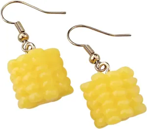 1 Pair Unique Resin Corn Dangle Earrings for Women Minimalist Summer Jewelry Lightweight Food Inspired Design Friends and Teachers Eye Catching and Comfortable
