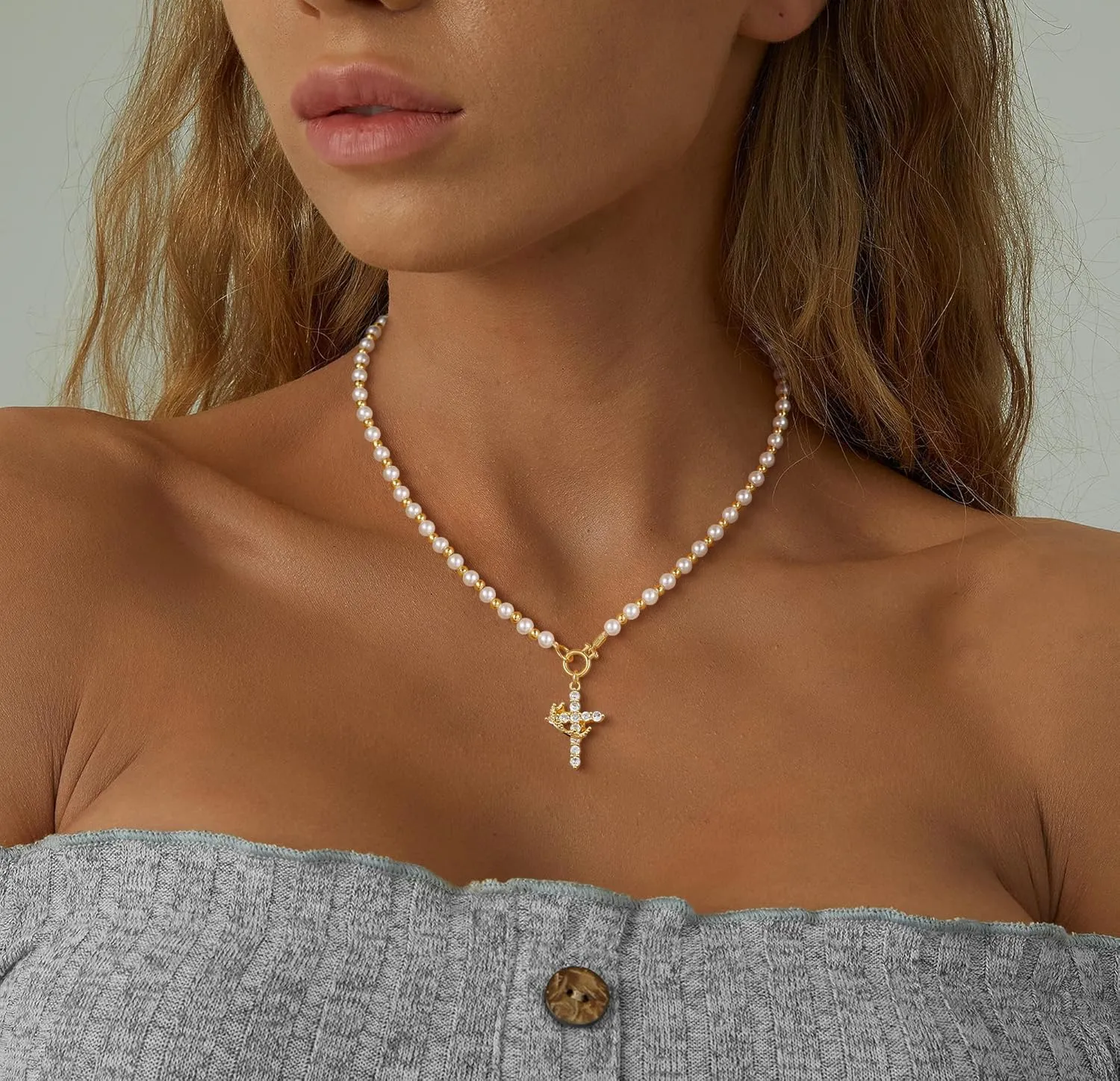 CHESKY Cross Necklace for Women Trendy, Dainty 14K Gold Plated/Sterling Silver Cubic Zirconia Cross Pendant Necklace for Women Simple Diamond Cross Charm Necklace Waterproof Jewelry for Women Gifts