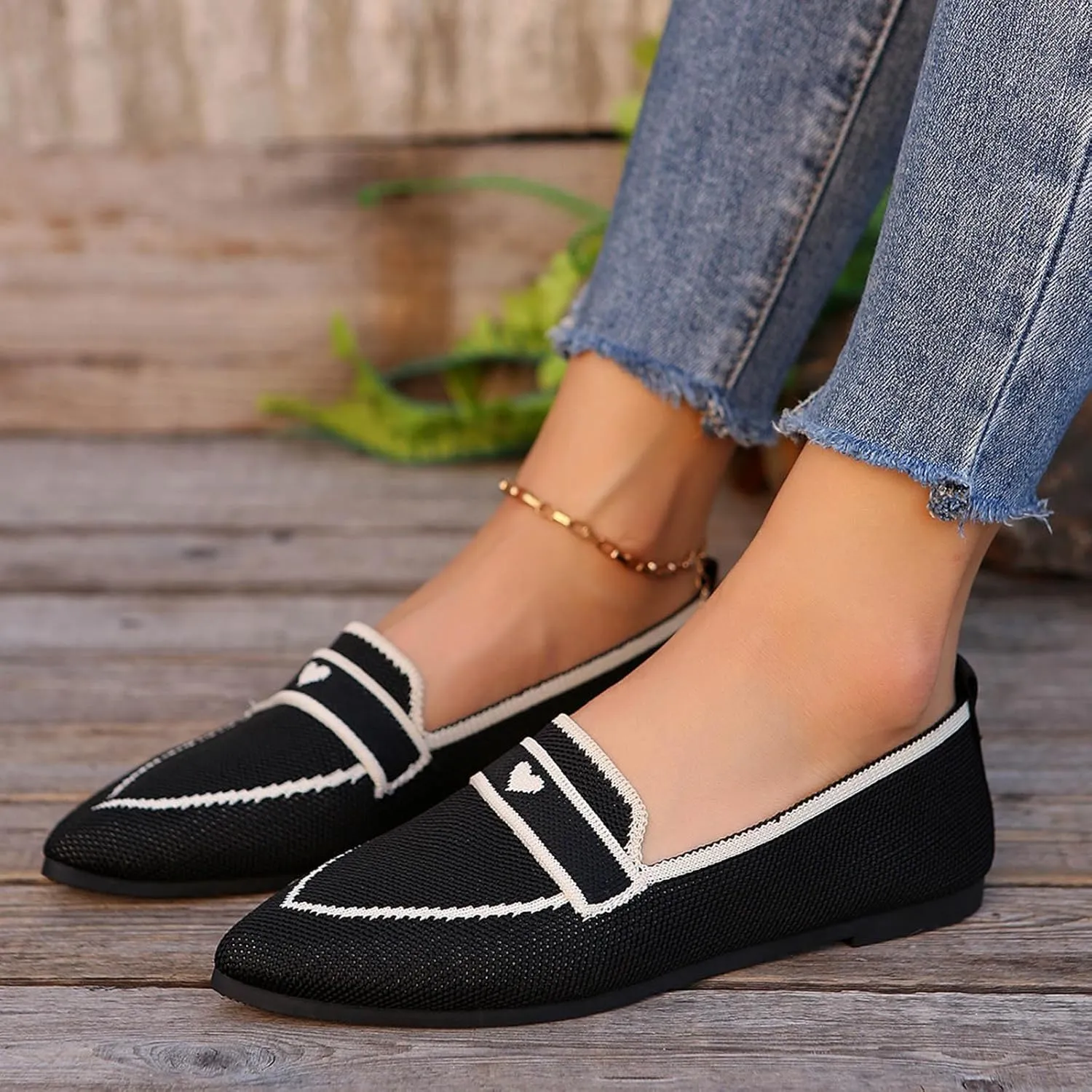 Comfortable Pointed Toe Flats Shoes Women Casual Walking Shoes Comfort Low Heel Shoes Fashion Shoes Basic Shoe