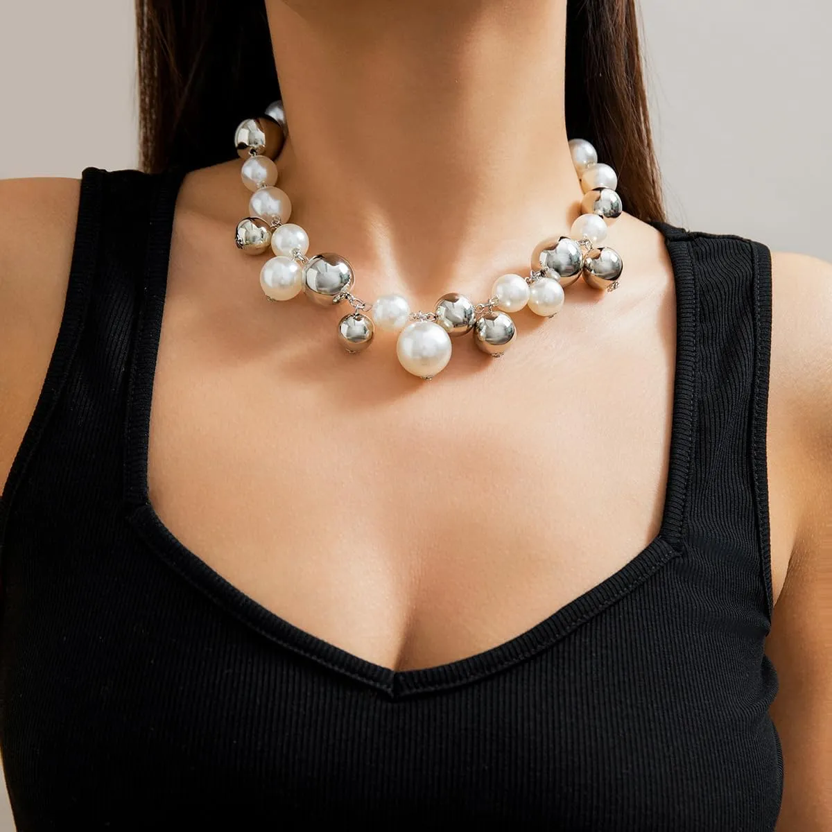 CSIYANJRY99 Chunky Pearl Necklace for Women Big Faux Pearl Beaded Strand Necklace Wedding Prom Jewelry for Women