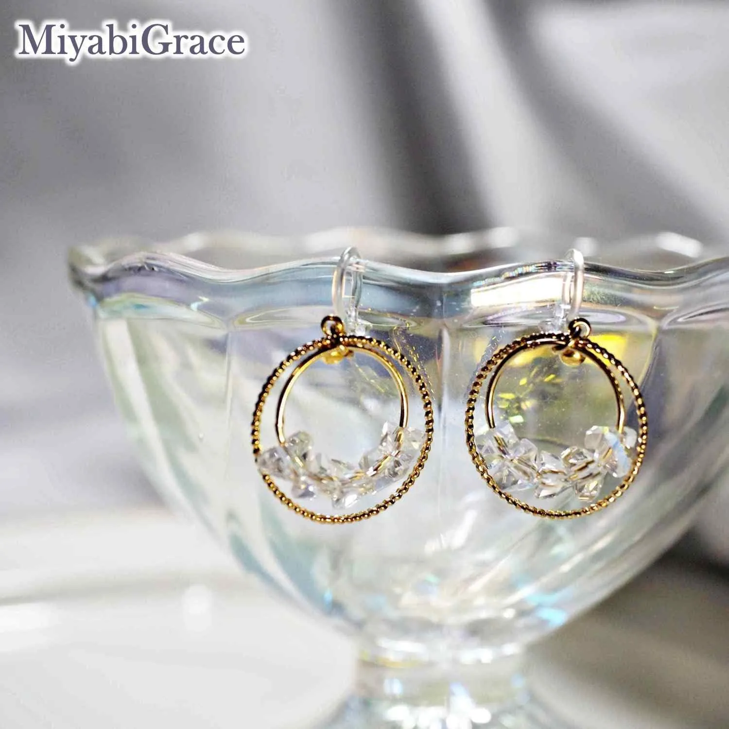 Dangle Silver Invisible Clip On Earrings for Women Not Pierced Gold Crystal Rhinestone Comfortable Hoop Fringe Long Chain Clip On Earrings Miyabi Grace
