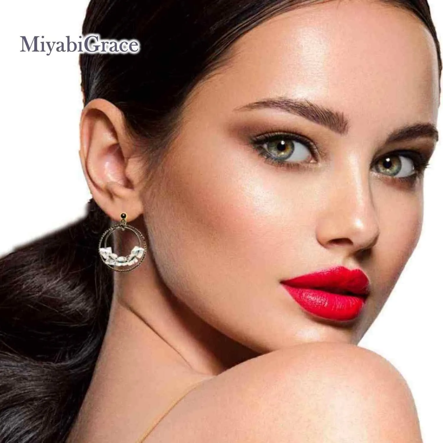 Dangle Silver Invisible Clip On Earrings for Women Not Pierced Gold Crystal Rhinestone Comfortable Hoop Fringe Long Chain Clip On Earrings Miyabi Grace