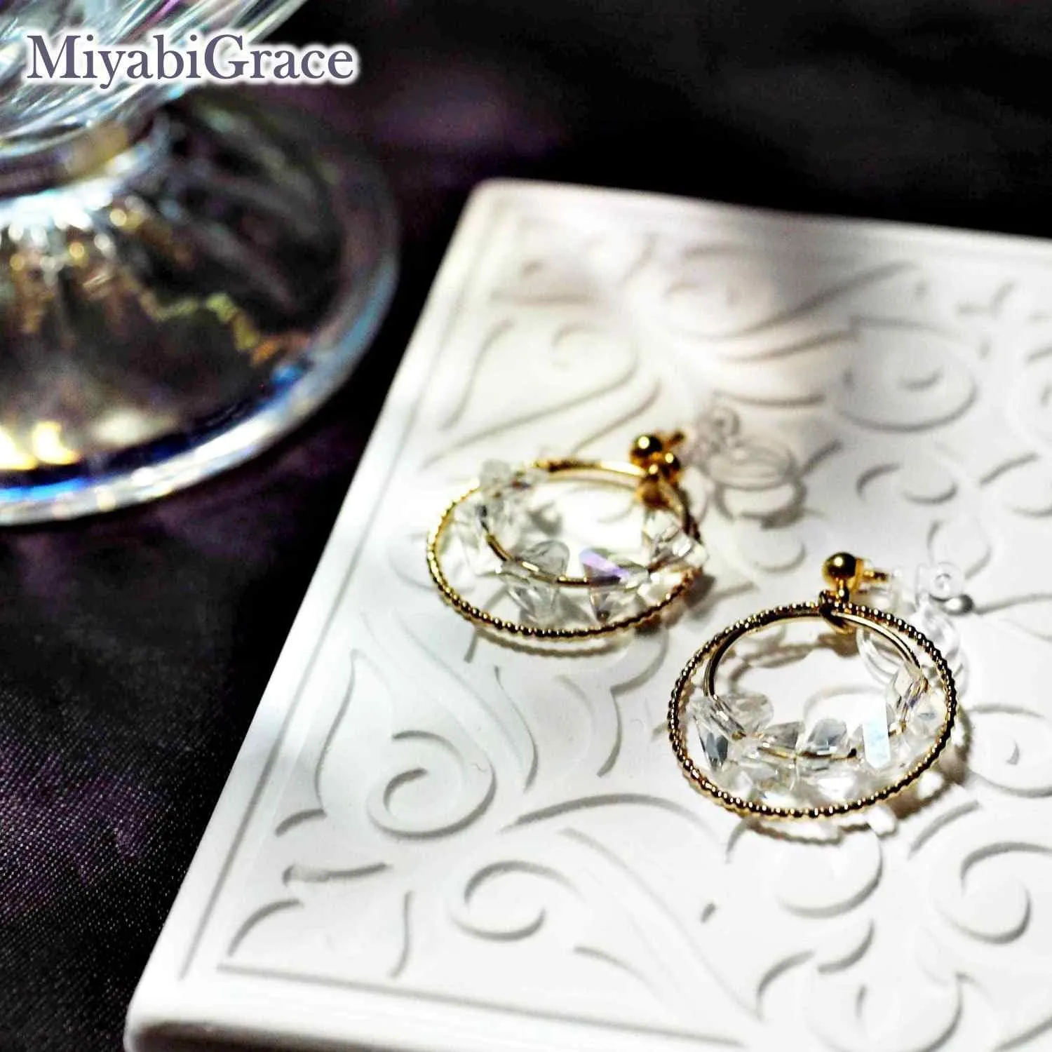 Dangle Silver Invisible Clip On Earrings for Women Not Pierced Gold Crystal Rhinestone Comfortable Hoop Fringe Long Chain Clip On Earrings Miyabi Grace