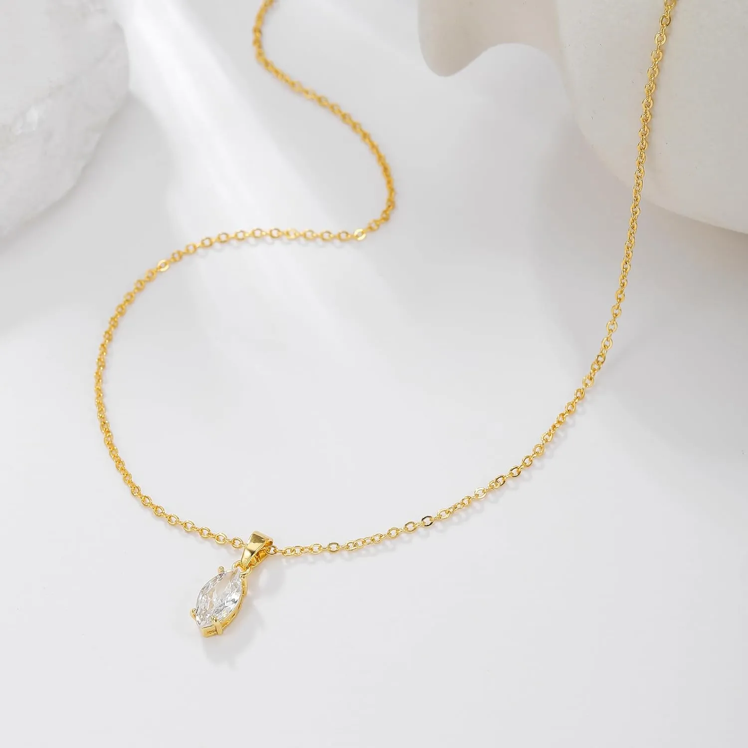Diamond Necklaces for Women Dainty Choker Necklace Simple 14k Gold Plated CZ Jewelry Necklaces