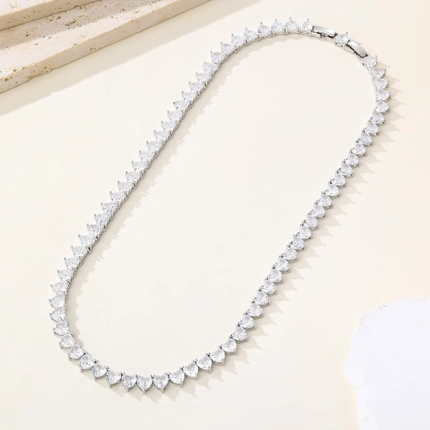 FEEL STYLE Heart Tennis Necklace for Women - 4mm 6mm 18K White Gold Plated Diamond Necklace - Iced Out Choker Necklaces Cubic Zirconia Tennis Necklace 16-18inch