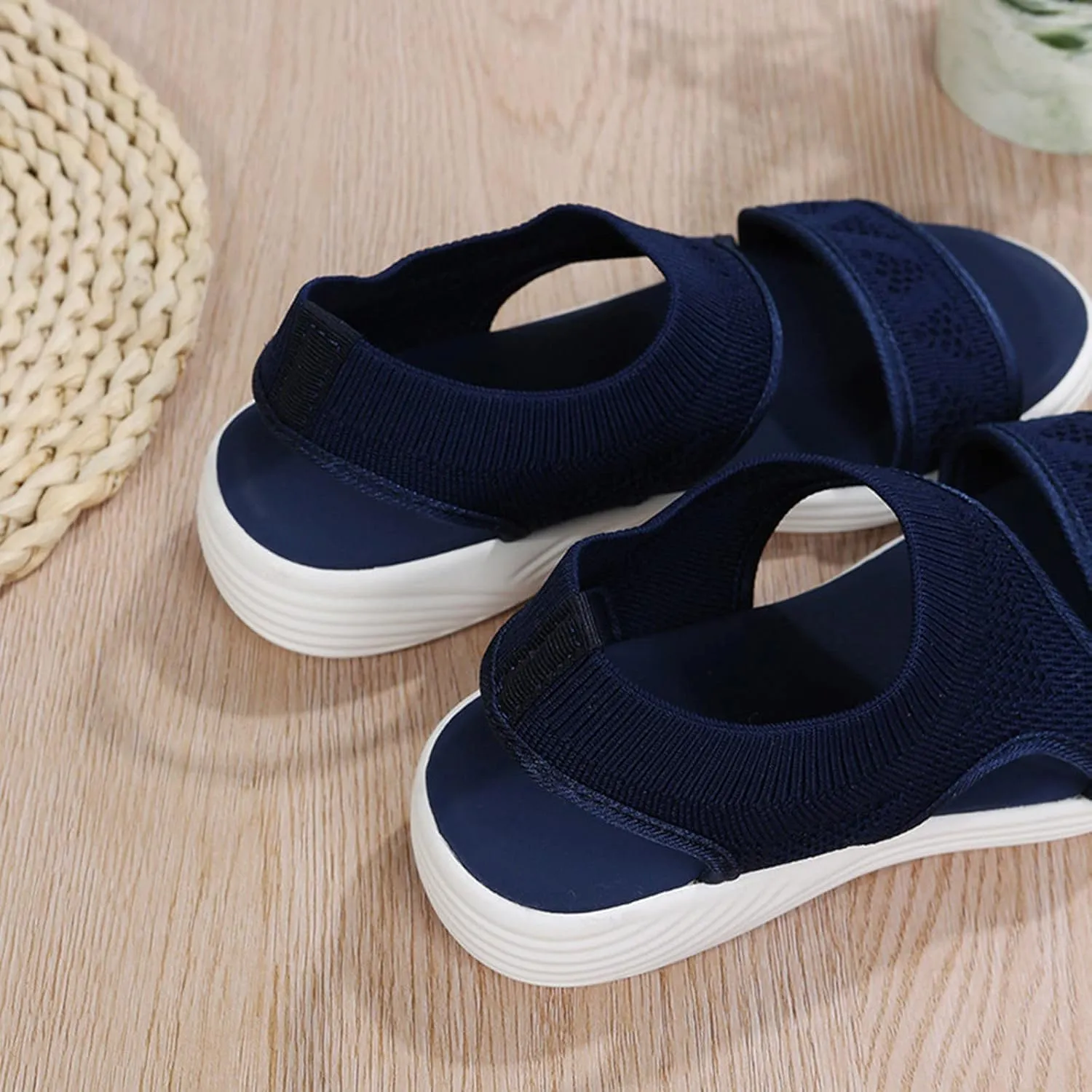 Flat Sandals for Women Breathable Non-Slip Slip-On Casual Shoe with Ankle Strap Comfortable Open Toe Soft Sole Sneakers Outdoor Vacation Walking Slippers Indoor Home Low Heel Footwear