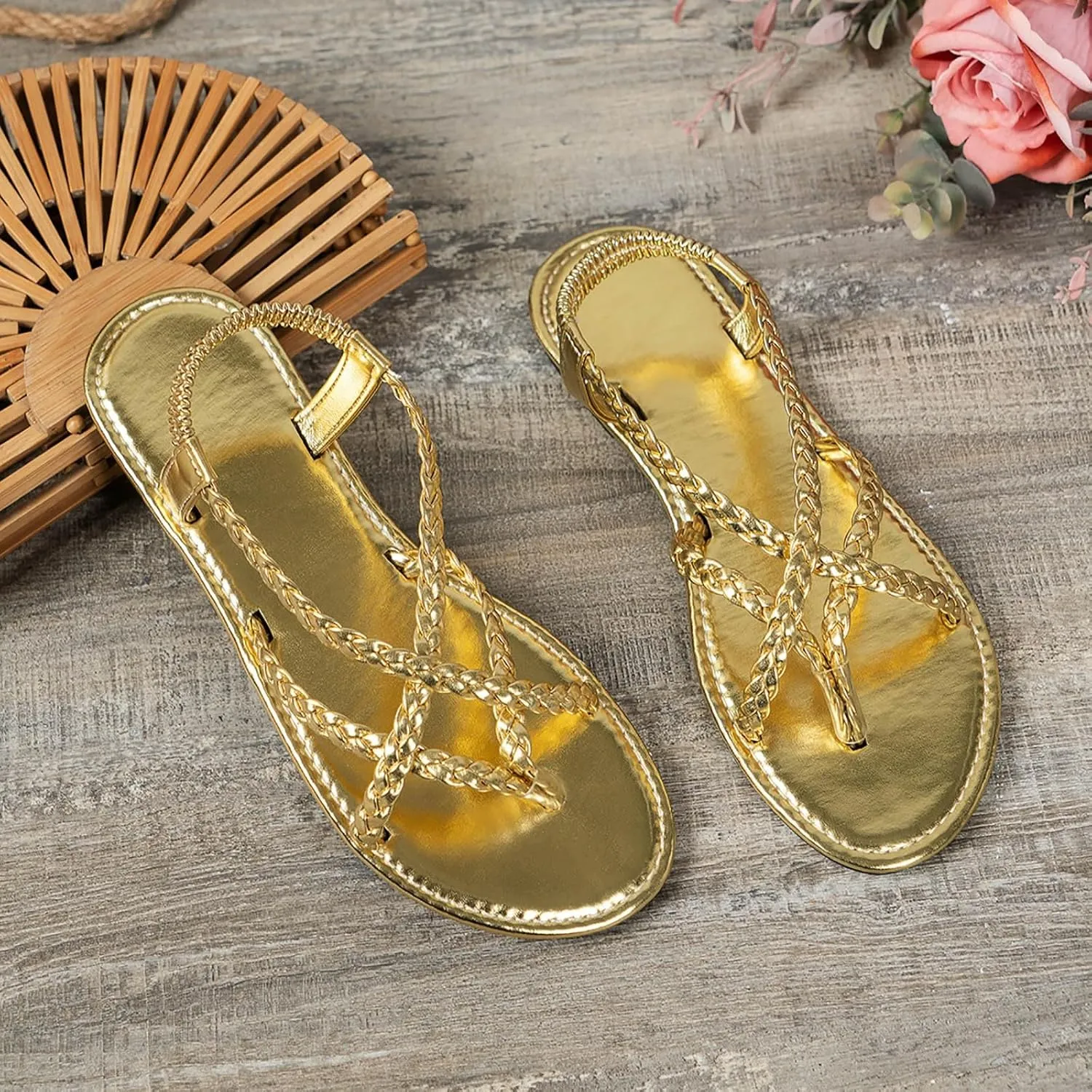 Flat Sandals for Women Indoor Home Clip Toe Walking Slippers Comfortable Fashion Non-Slip Casual Shoes Outdoor Beach Vacation Soft Sole Slip-On Shoe Summer Breathable Open Toe Footwear