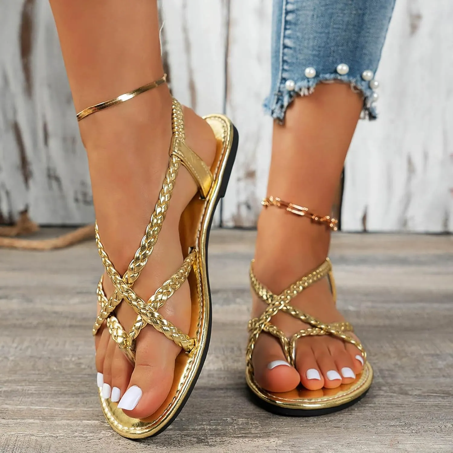Flat Sandals for Women Indoor Home Clip Toe Walking Slippers Comfortable Fashion Non-Slip Casual Shoes Outdoor Beach Vacation Soft Sole Slip-On Shoe Summer Breathable Open Toe Footwear