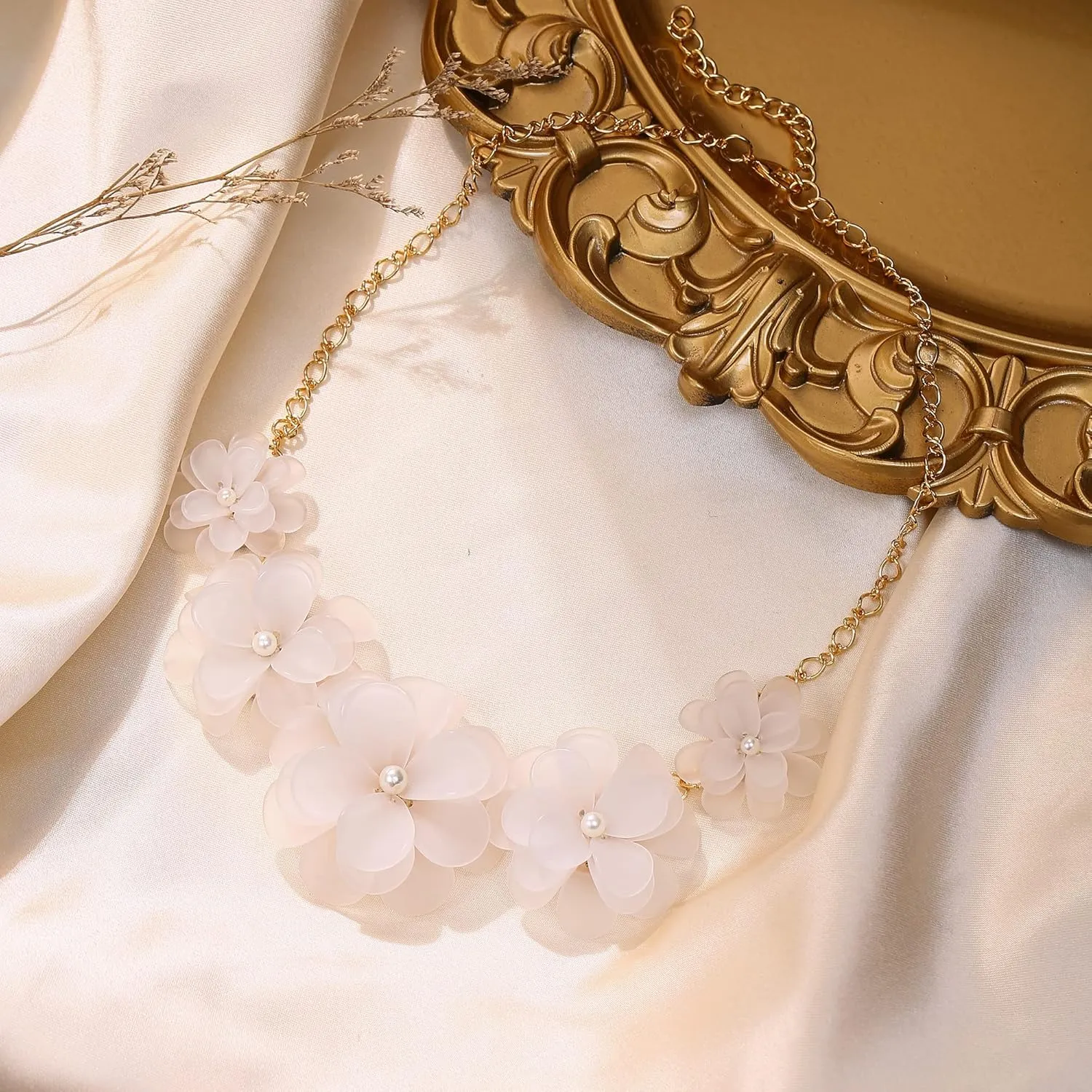 Flyonce Flower Collar Necklace, Floral Flowers Statement Summer Beach Chokers Necklaces for Women