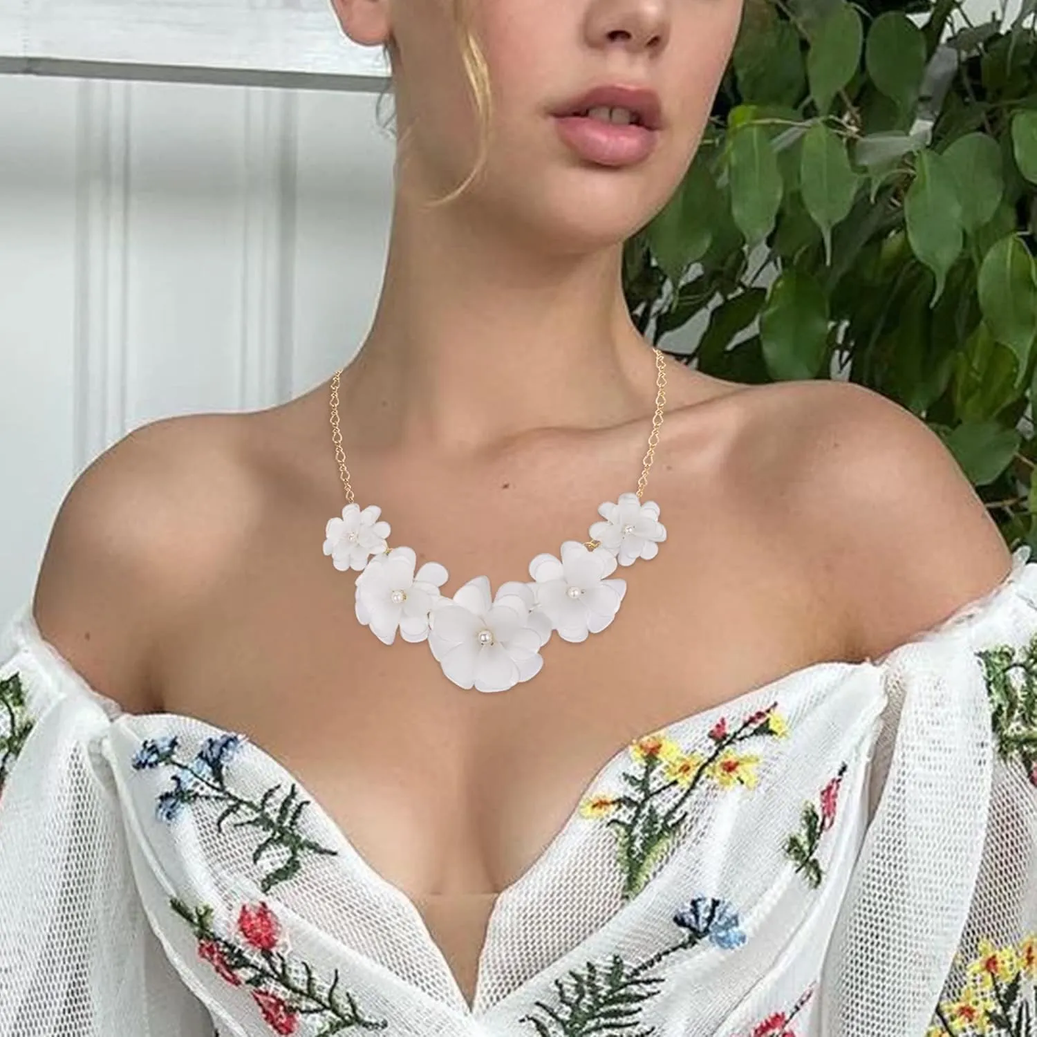 Flyonce Flower Collar Necklace, Floral Flowers Statement Summer Beach Chokers Necklaces for Women
