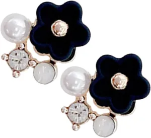 Homoyoyo 1Pair Delicate Flower Earrings for Women Minimalist Design Lightweight Comfortable Jewelry for Daily Wear Modern Aesthetics Durable Floral Earrings