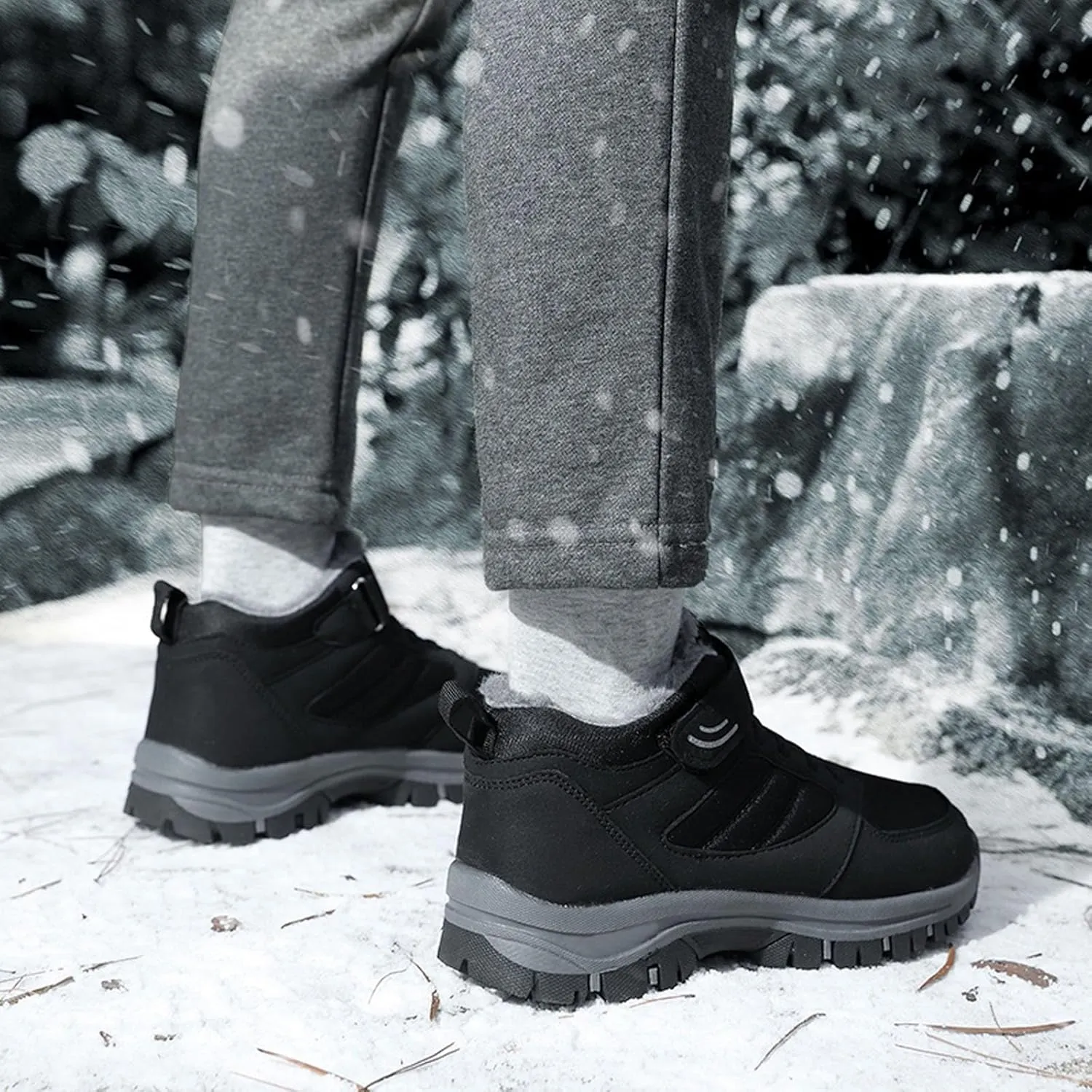 Men's Snow Boots Outdoor Hiking Boots Warm Villi Boots Anti-Slip Waterproof Walking Boots Lightweight Gym Sneakers