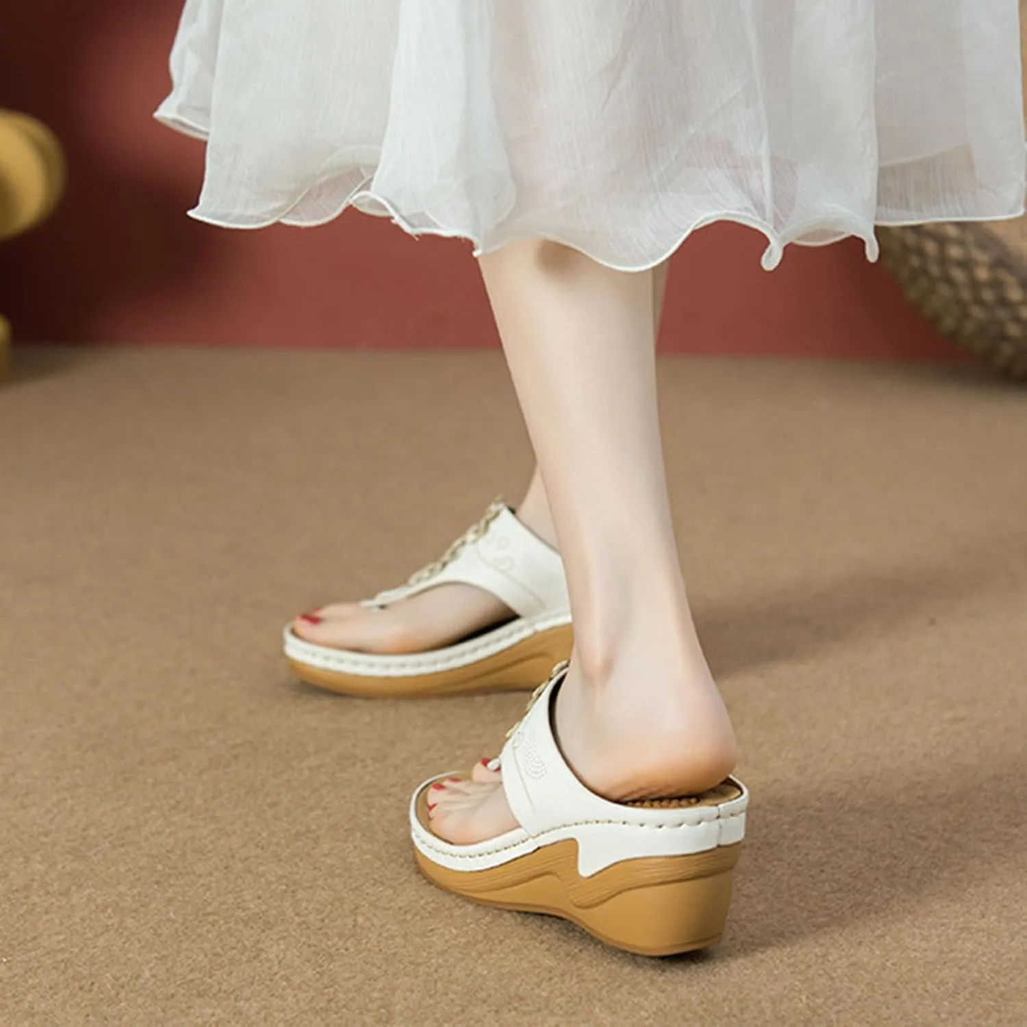 Women Boho Wedge Flip Flops Arch Support Summer Thong Sandals Flower Decor Clip Toe Slipper Beach Vacation Sandal Shoes