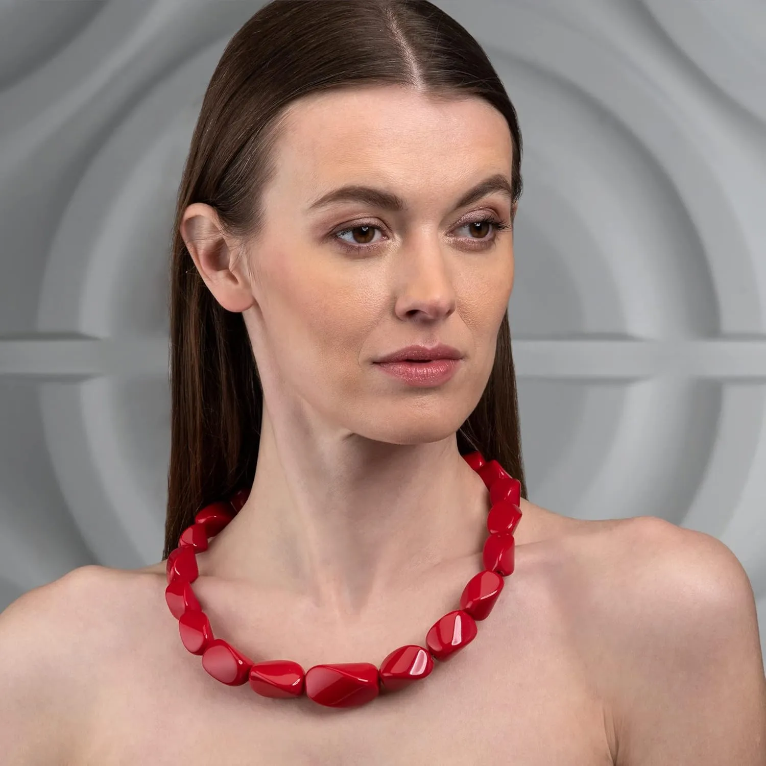 ZAVANA 22 inches Long Statement Necklace for Women, Handmade Boho Chic Chunky Necklace for Women with Coloured Twisted Resin Links, Unusual Colouful Bohemian Costume Jewelry for Women